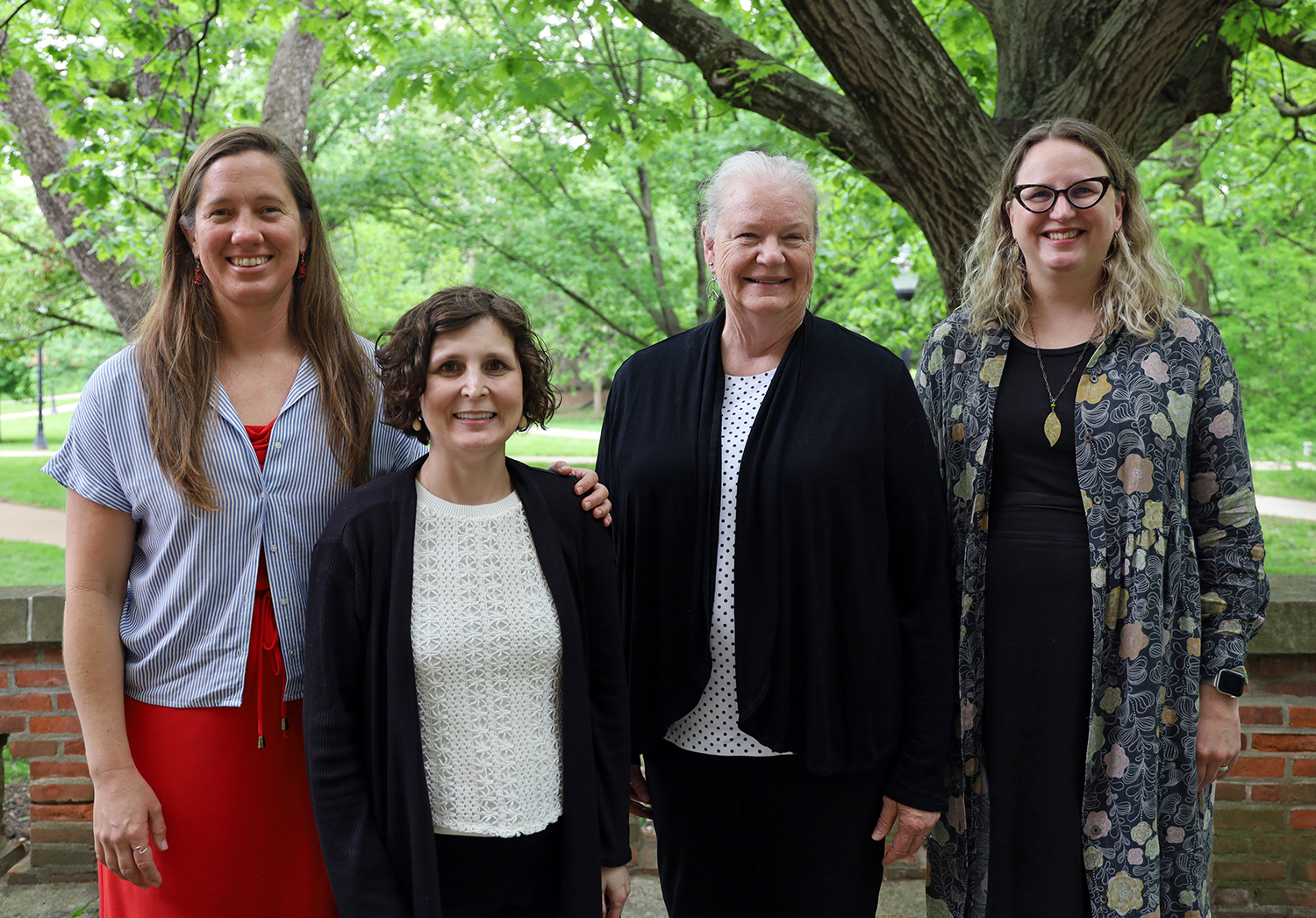 Amie Hufton, Julia Farkas, Karla Zadnik and Lisa Van Dyke