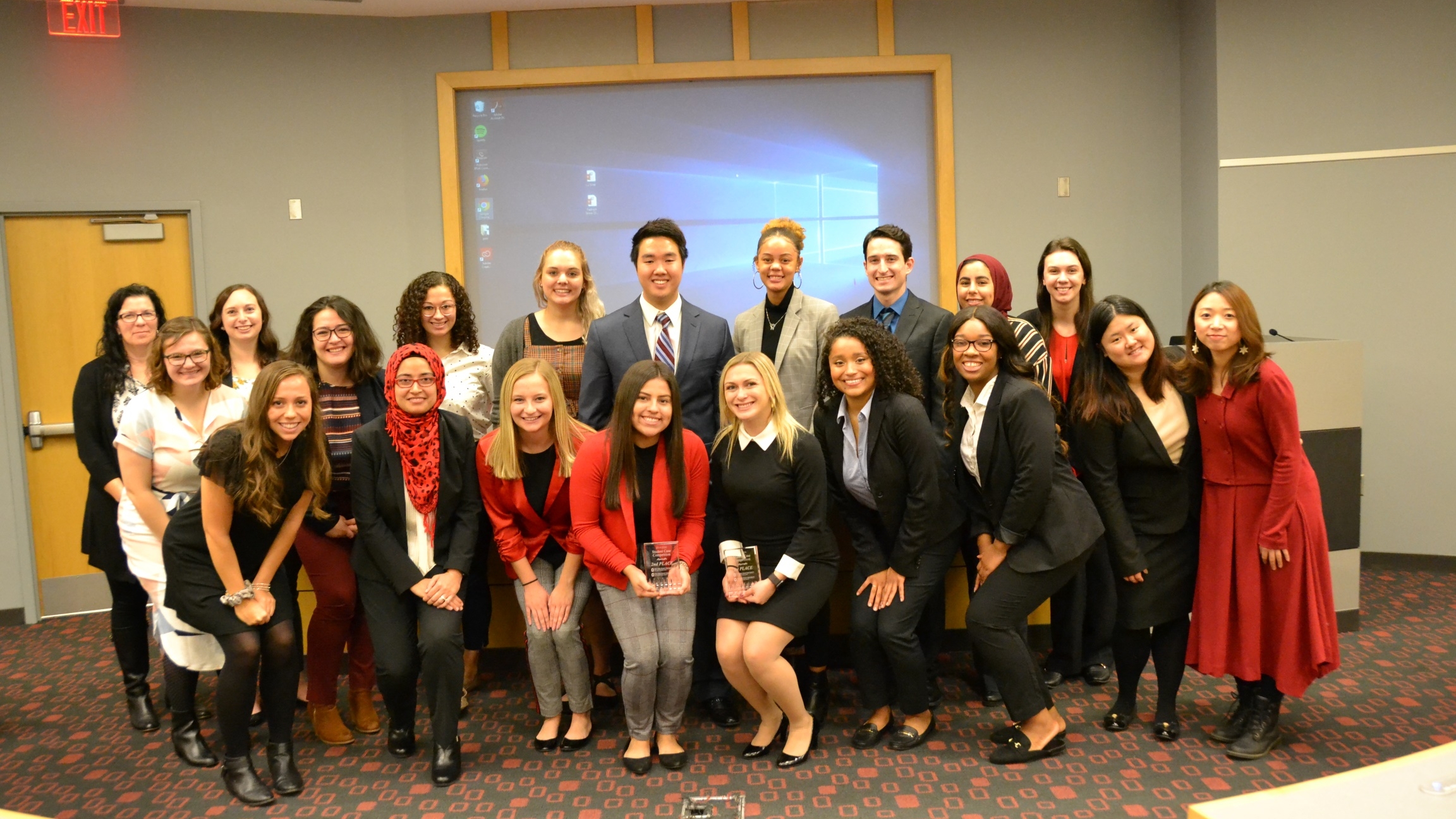 Case Competition students