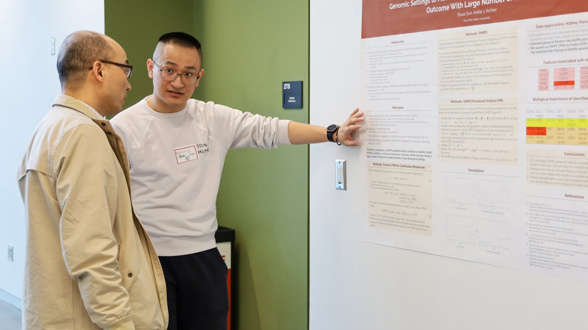 Biostats student shares research with faculty