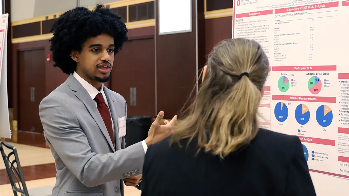 Emanuel Tewolde presenting his poster