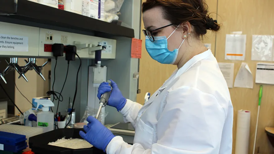 Molly Mills in lab