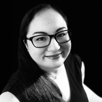 Portrait photo of Naomi Adaniya