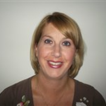 Lorraine Wallace