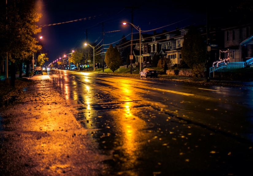 empty street at night